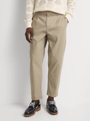 Markham Men's Styled Relaxed Pleat Khaki Pant