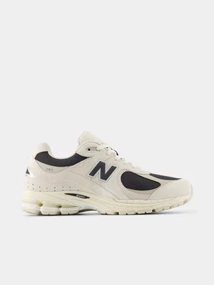 New Balance Men's 2002R v1 Beige/Black Sneaker