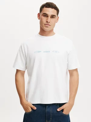 Men's Cotton On White Cropped Fit Graphic T-shirt