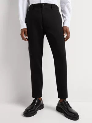 Markham Men's Smart Plain Slim Tapered Black Jogger
