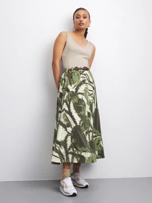Nike Women's Summit Cotton Green Skirt