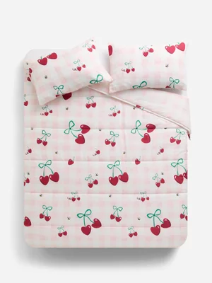 Jet Home Kids Cherry Hearts 75gsm Comforter 3/4