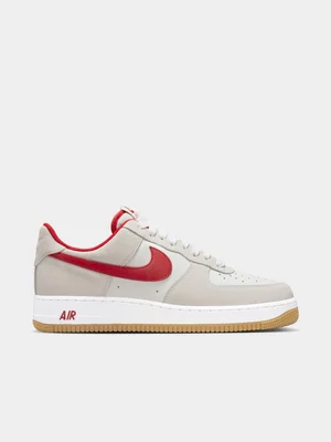 Nike Men's Air Force 1'07 LV8 White/Red Sneaker