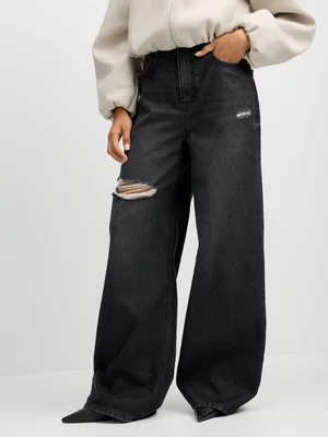 Exact Women's Charcoal Wash Ripped Wide-Leg Jeans