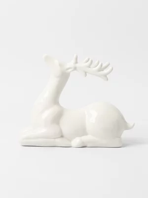 Ceramic Kneeling Reindeer Decoration White