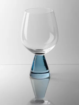 Blue Base Wine Glass 430ml
