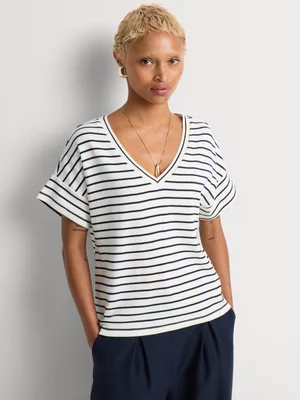 Stripe V-neck T-Shirt