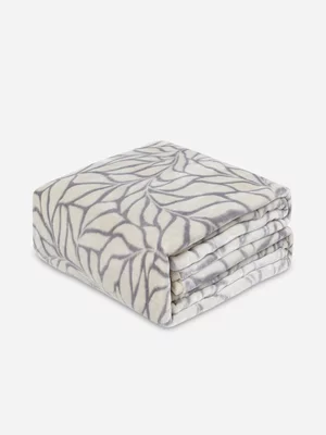 Volpes Masha Nude Blanket