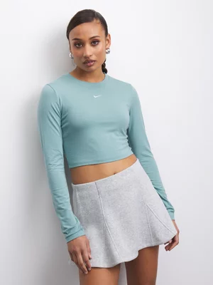 Nike Women's Chill Knit Turquoise Crop Top