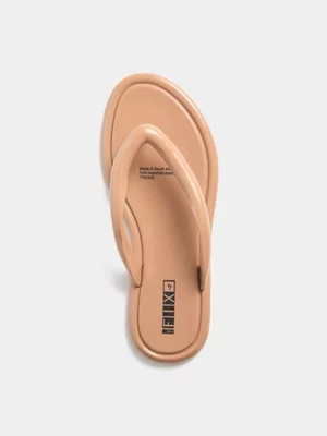 The FIX Women's Camel Flat Jelly Thong