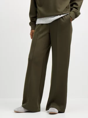 Jet Women’s Green Turn Back Elastic Pintuck Jogger