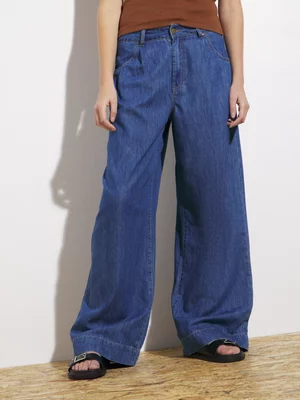 Women's Canvas Pleat Front Denim Pant