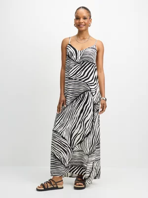 Exact Women's Black & White Abstract Leaf Print Dress
