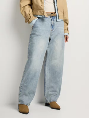 FF Denim Slant Pocket Barrel Leg Jeans
