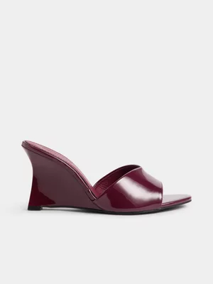 The FIX Women's Burgundy Slim Wedge