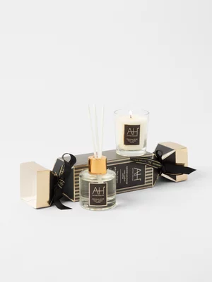 AH Obsidian Rose Diffuser & Candle Gifting Cracker Set