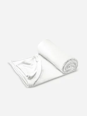 Volpes Shimmersoft White Throw