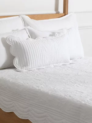 Granny Goose Porto Scallop Quilt 220x240 White