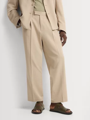 Markham Men's Relaxed  Pleated Wide Camel Trouser