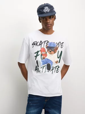 The FIX Men's White Skateboard Teddy  Graphic Top