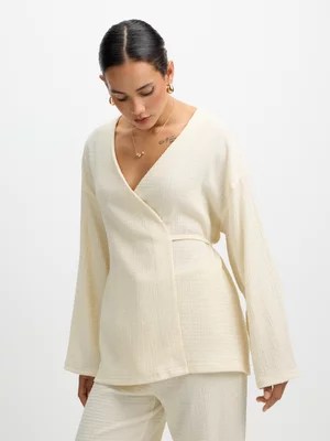 Exact Women's White Textured Knit Wrap Top