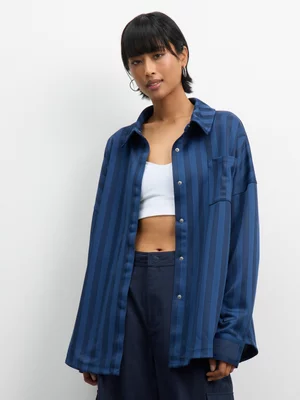 Nike Women's NSW Oversized Jacquard Striped Button-Down Shirt