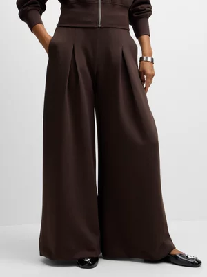 Jet Women’s Brown Side Pleat Scuba Jogger