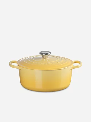 Le Creuset Signature Round Cocotte 22cm Chamomile