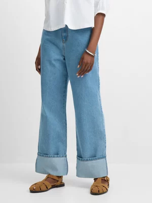 Exact Women's Light Wash Wide-Leg Turn-Up Jeans