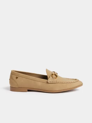 Hardware Detail Slim Loafers