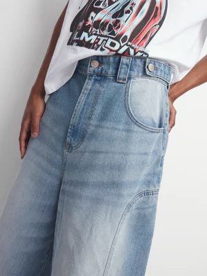 Men's Light Wash Mega Barrel Denim Jeans