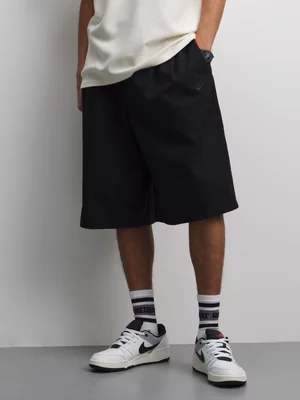 Nike Men's Club Black Shorts