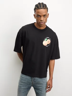 Redbat Men's Fresh & Juicy Graphic Black T-Shirt 