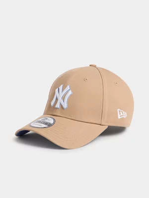 New Era Unisex 9Forty New York Yankee Peak Cream/Blue Cap