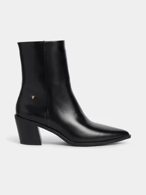 Pointed Block Heel Boots