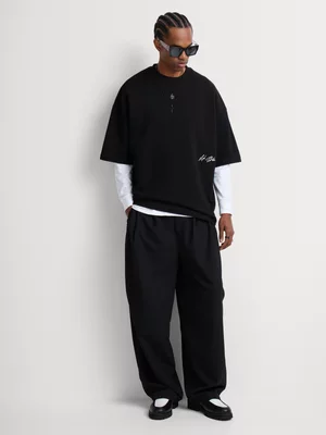 Markham Men's Oversized Fleece Black Graphic T-Shirt 