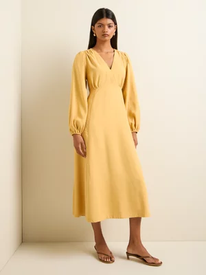 Women's Iconography V-neck Long Sleeve Midi Dress Yellow