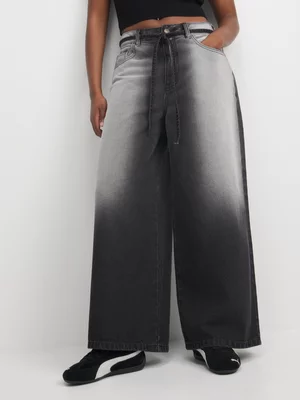 The FIX Women's Black Mega Baggy Jeans