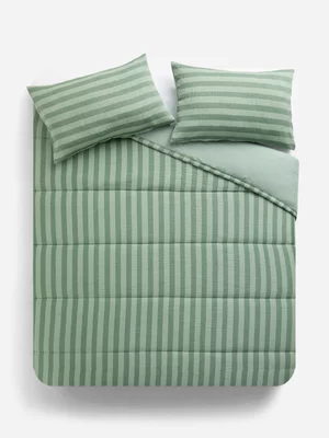 Jet Home Green Yarn Dye Stripe Comforter